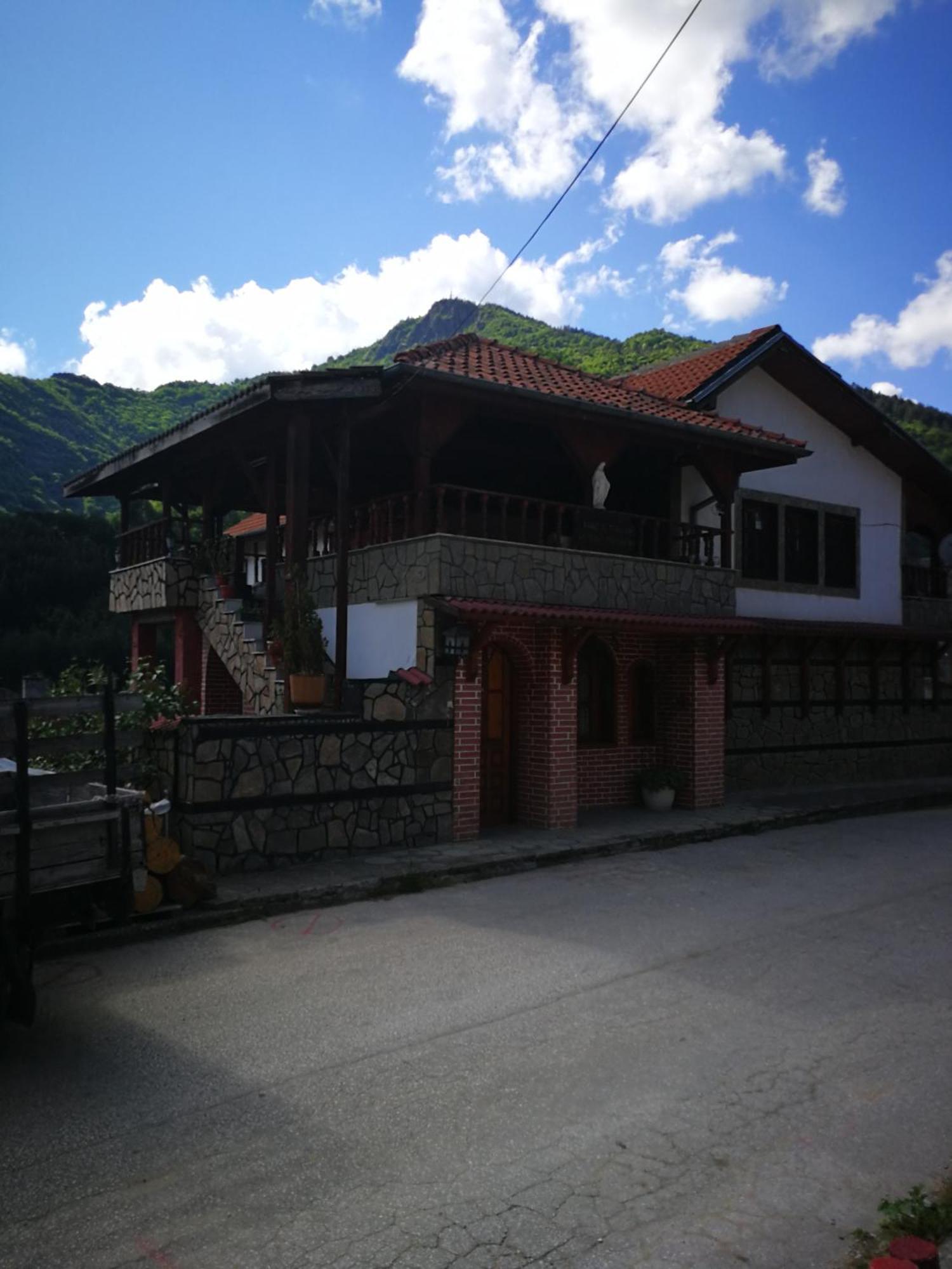 Guest House St Mariya Magdalena Devin Exterior foto